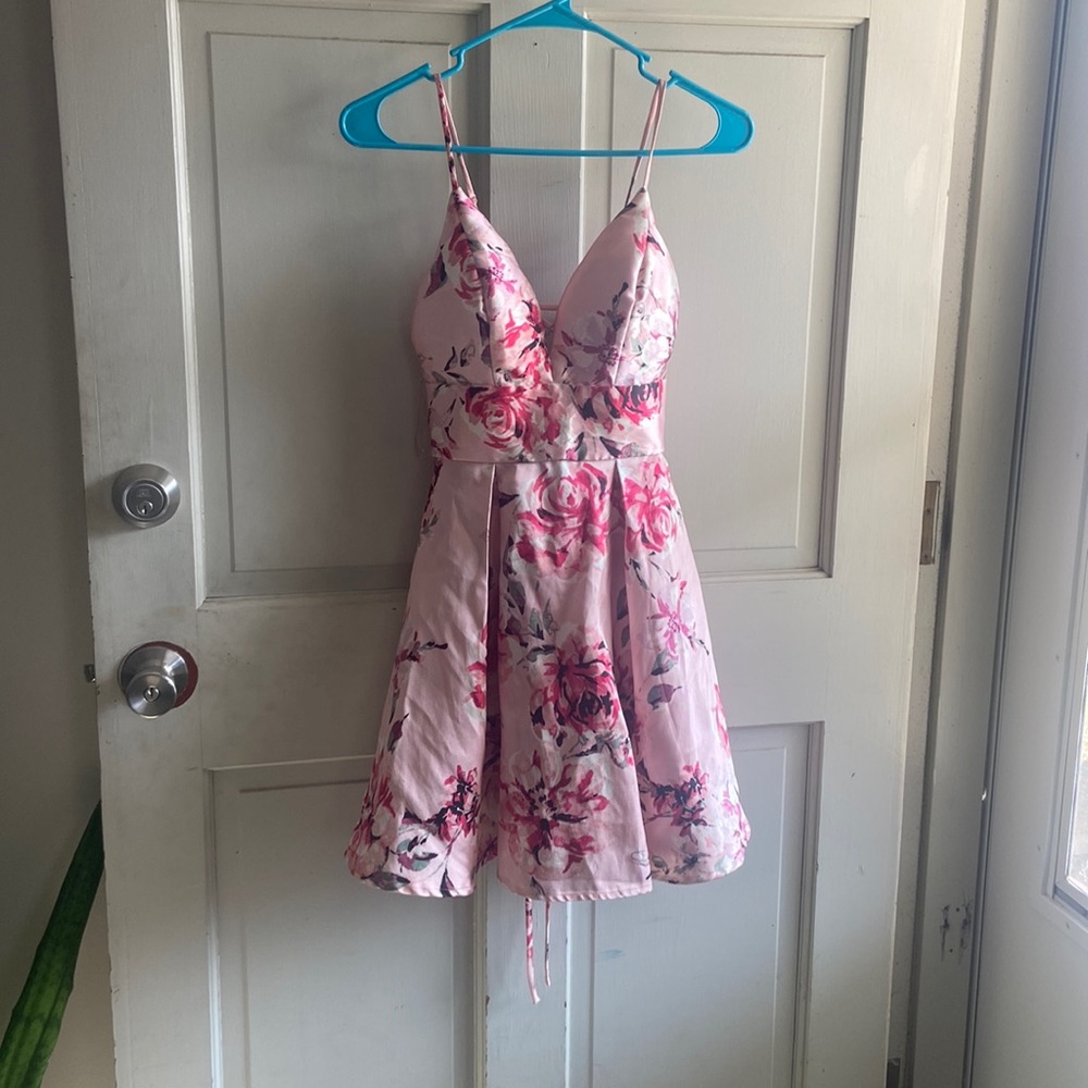 Beautiful pink floral corset back dress